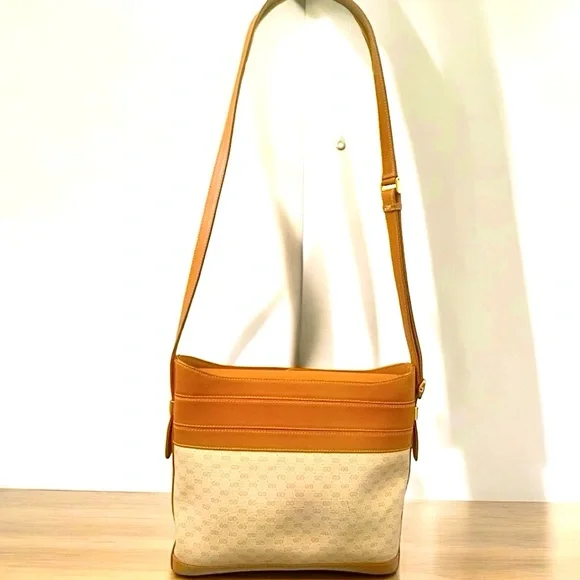 Gucci Vintage Micro GG Crossbody Convertible Adjustable Shoulder Strap Bag - Picture 2 of 12